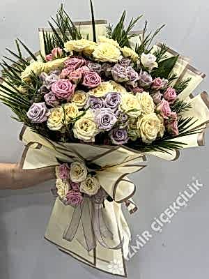 Renkli 30 Çardak Gül Buketi