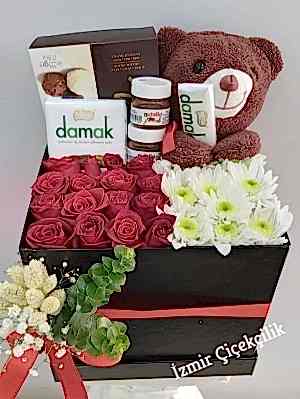 Çiçek Çikolata Hediye Kutusu