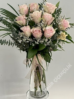 Dekoratif İthal Pudra Gül Aranjmanı