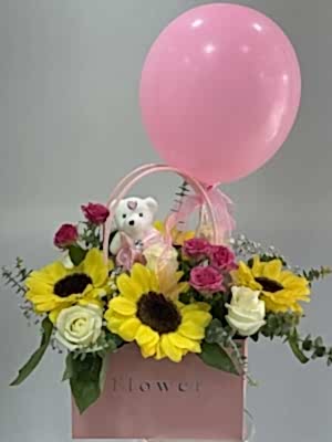 Kız Bebek Çantada Aranjman