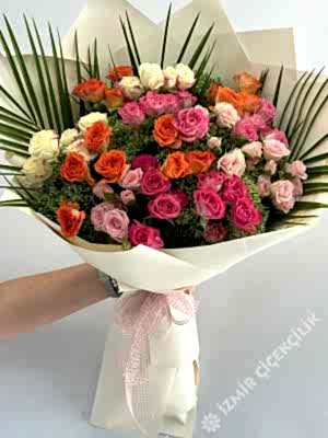 Mix İthal 30 Çardak Gül Buketi