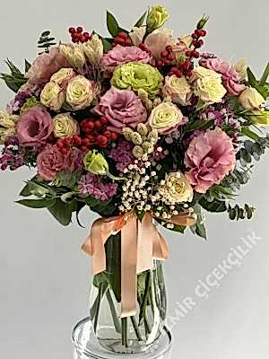 Dekoratif Lisyantus Gül Aranjmanı