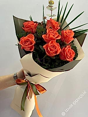 7 İthal Turuncu Gül Buketi